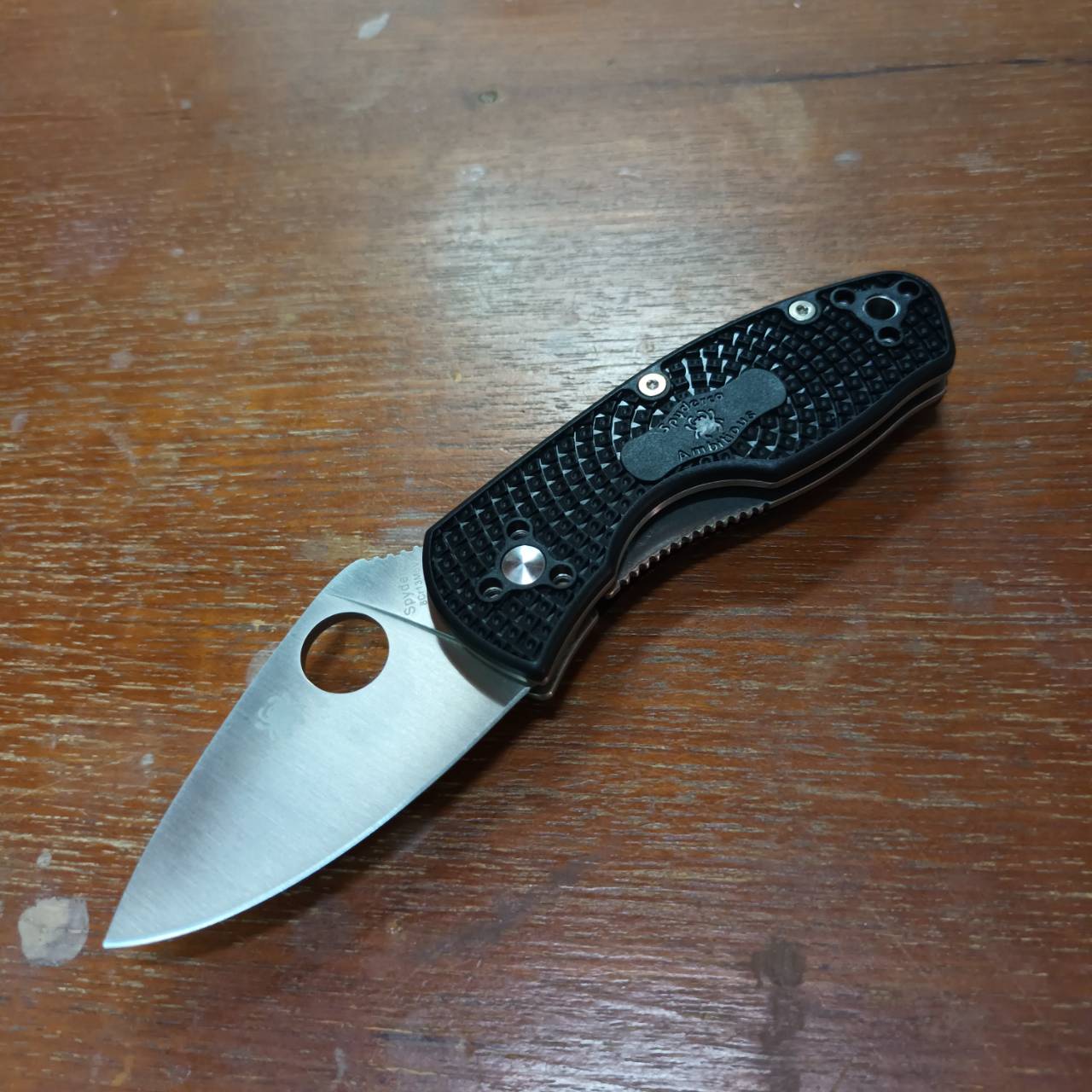 Spyderco Ambitious FRN Pin C148PBK