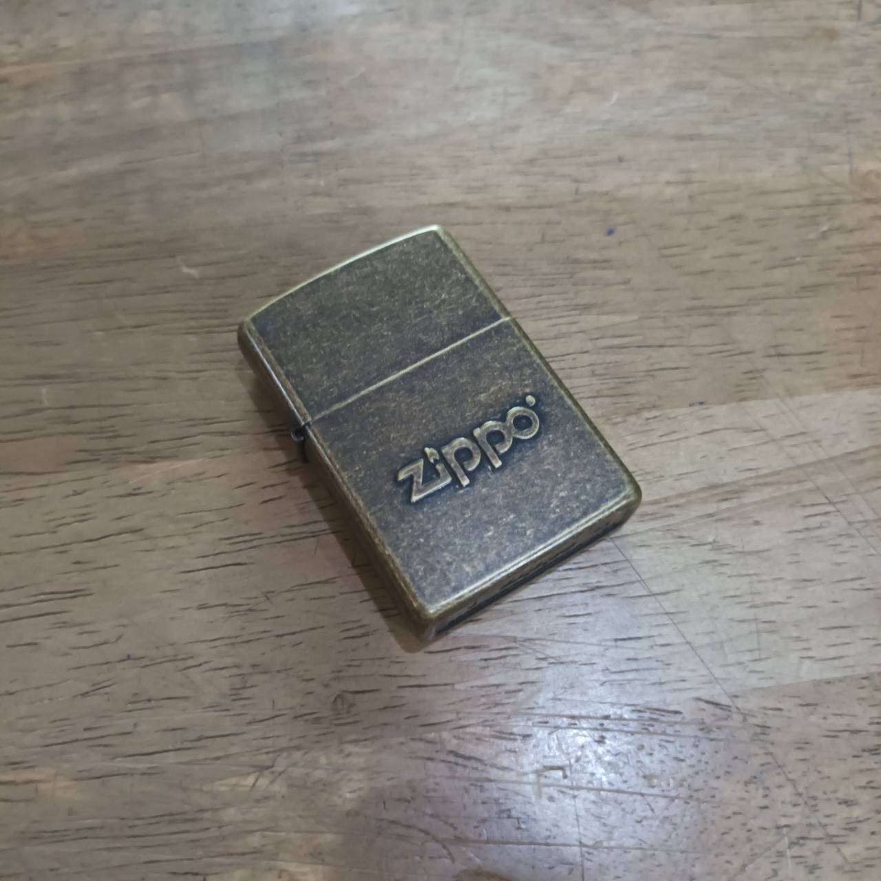 ZIPPO 28994 ZIPPO STAMP ANTI BRASS #07