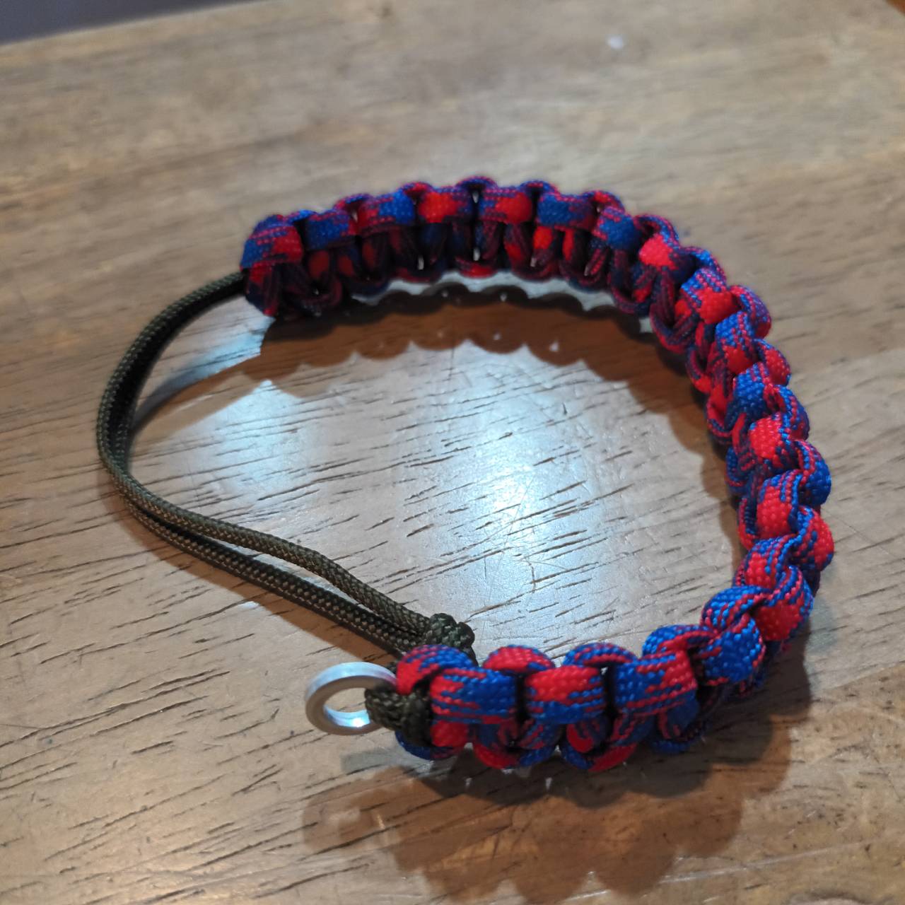 MC2THAILAND COBRA KNOT CORE OD GREEN 2mm Paracord Bracelet Model 01 RED-BLUE 4mm Color