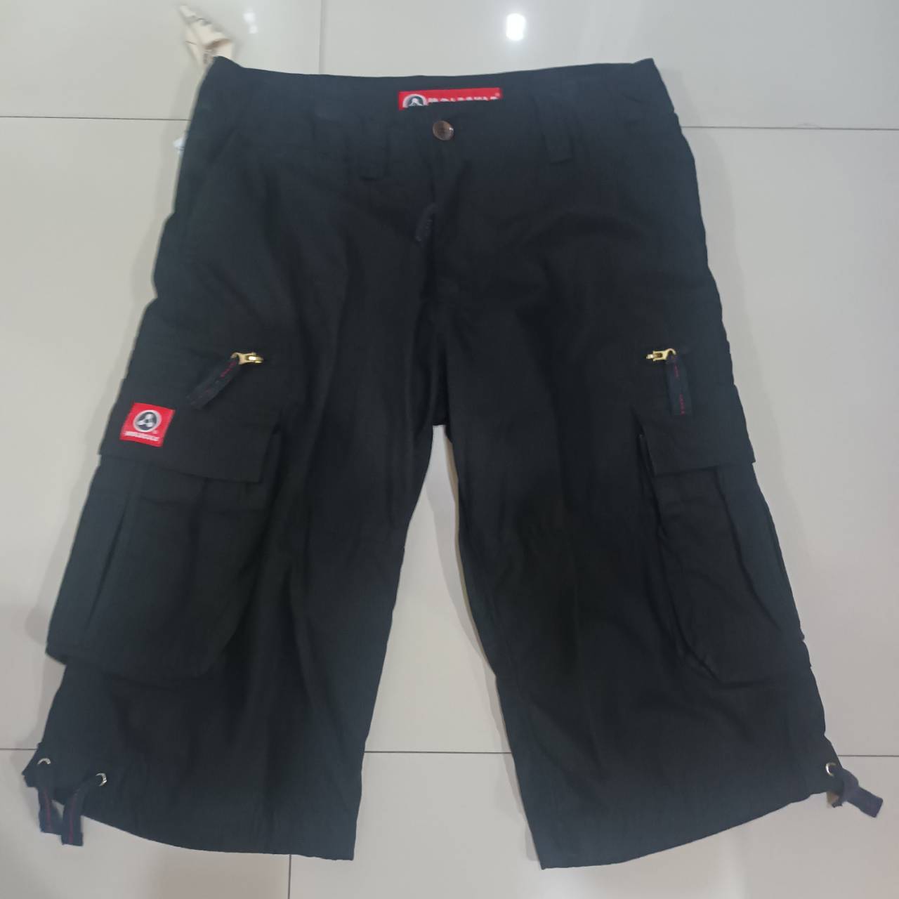 M0LECULE CARGO SHORTS Series 50006 กางเกงขาสั้น 5ส่วน COLOR BLACK