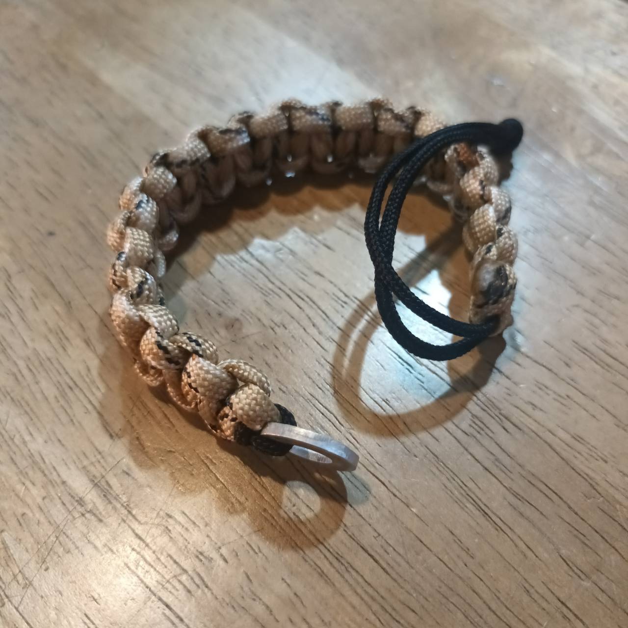 MC2THAILAND COBRA KNOT CORE ฺBLACK 2mm Paracord Bracelet Model 02 BROWN CAMOU 4mm Color