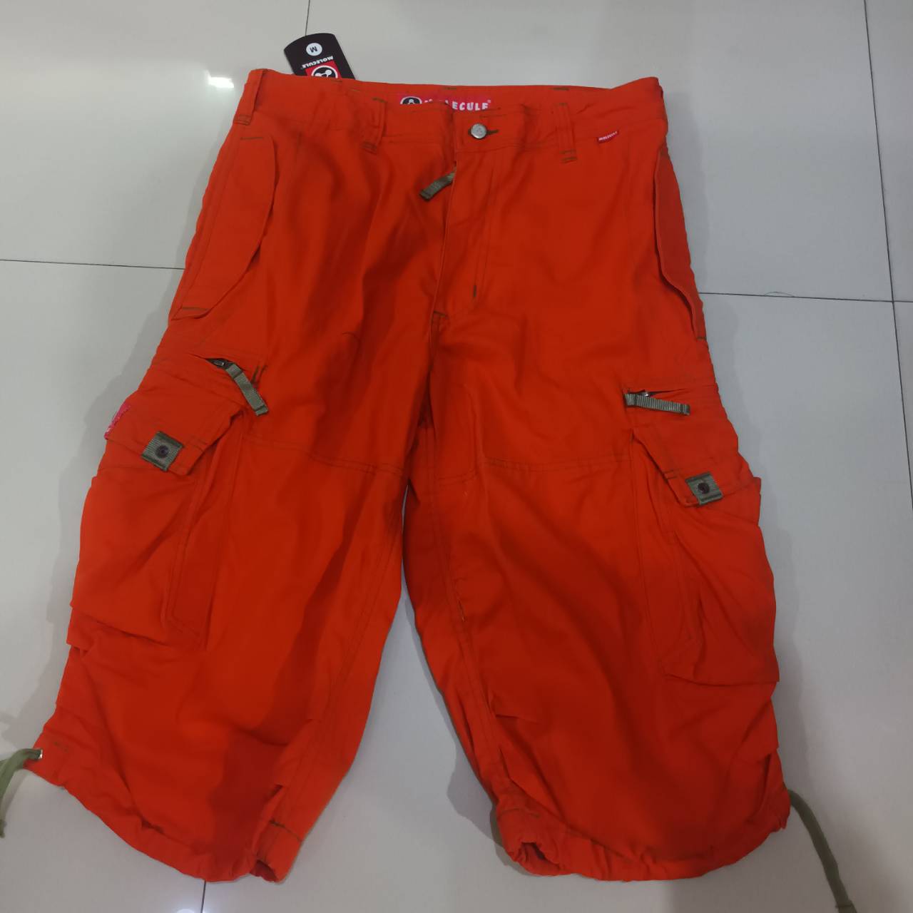 M0LECULE CARGO SHORTS Series 45056 กางเกงขาสั้น 5ส่วน COLOR ORANGE