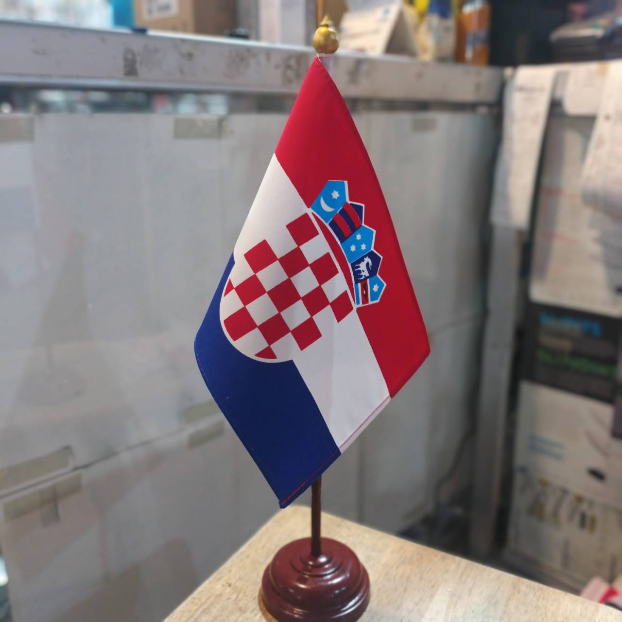 CROATIA โครเอเชีย ธง ธงเดี่ยว ธงตั้งโต๊ะ International Flag