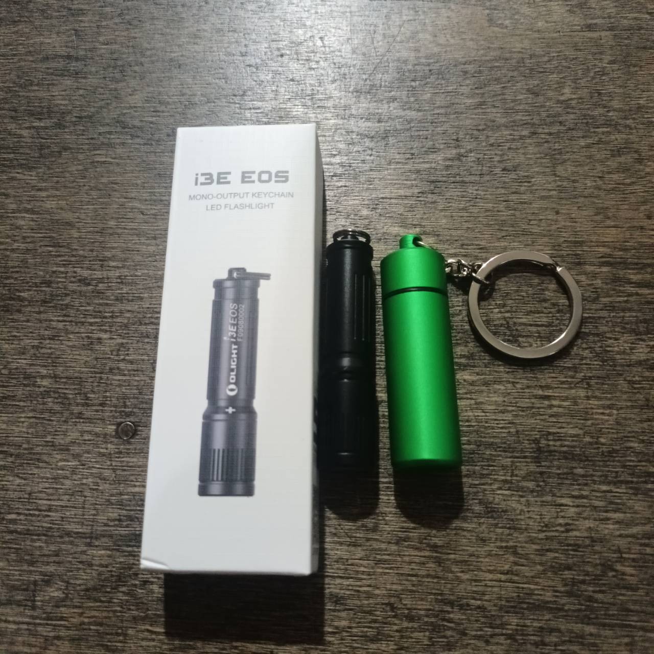 OLIGHT i3EOS MC2THAILAND MOD Version 1.0 GREEN Tube