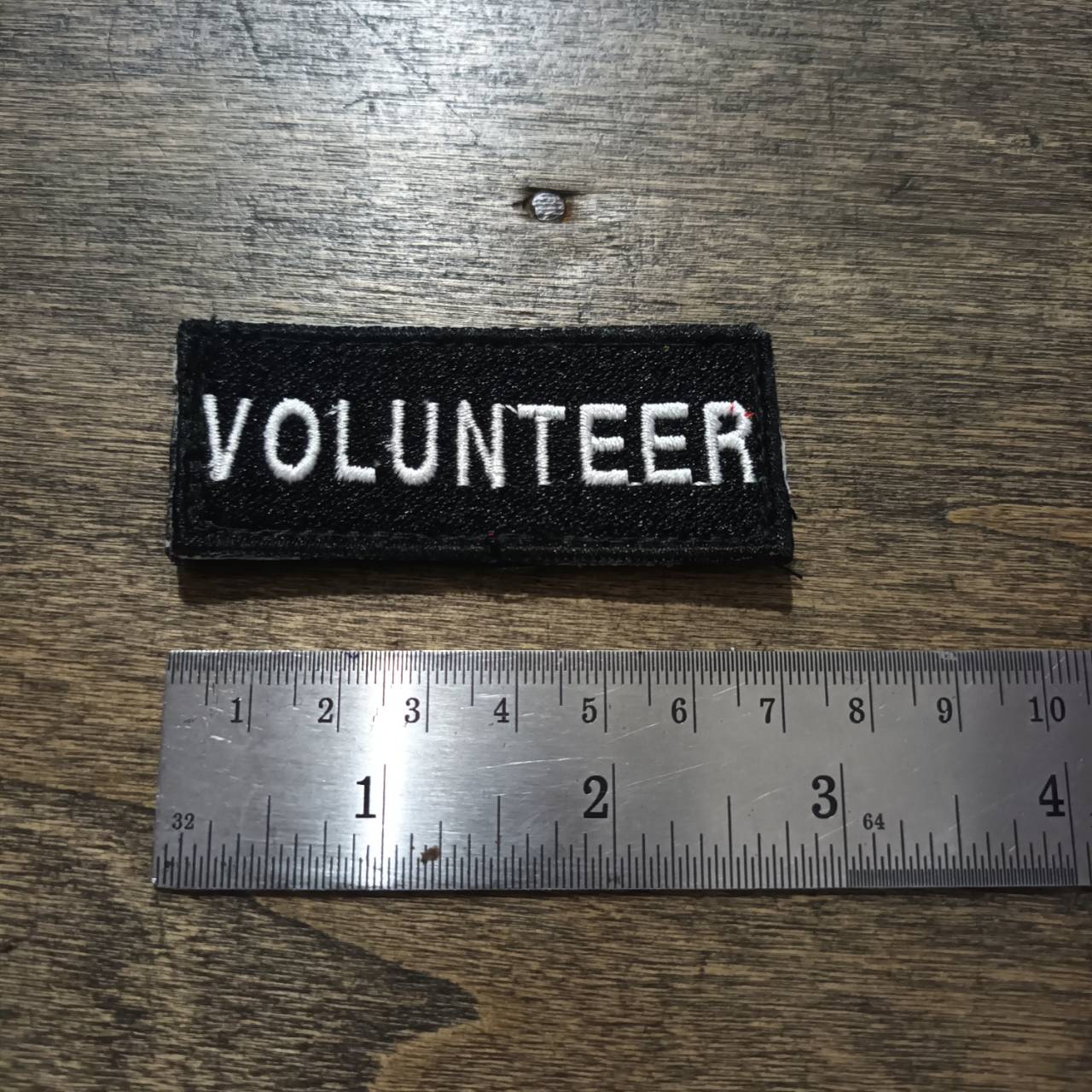 Tec40 VOLUNTEER VELCRO PATCH อาร์มตีนตุ๊กแก อาสาสมัคร