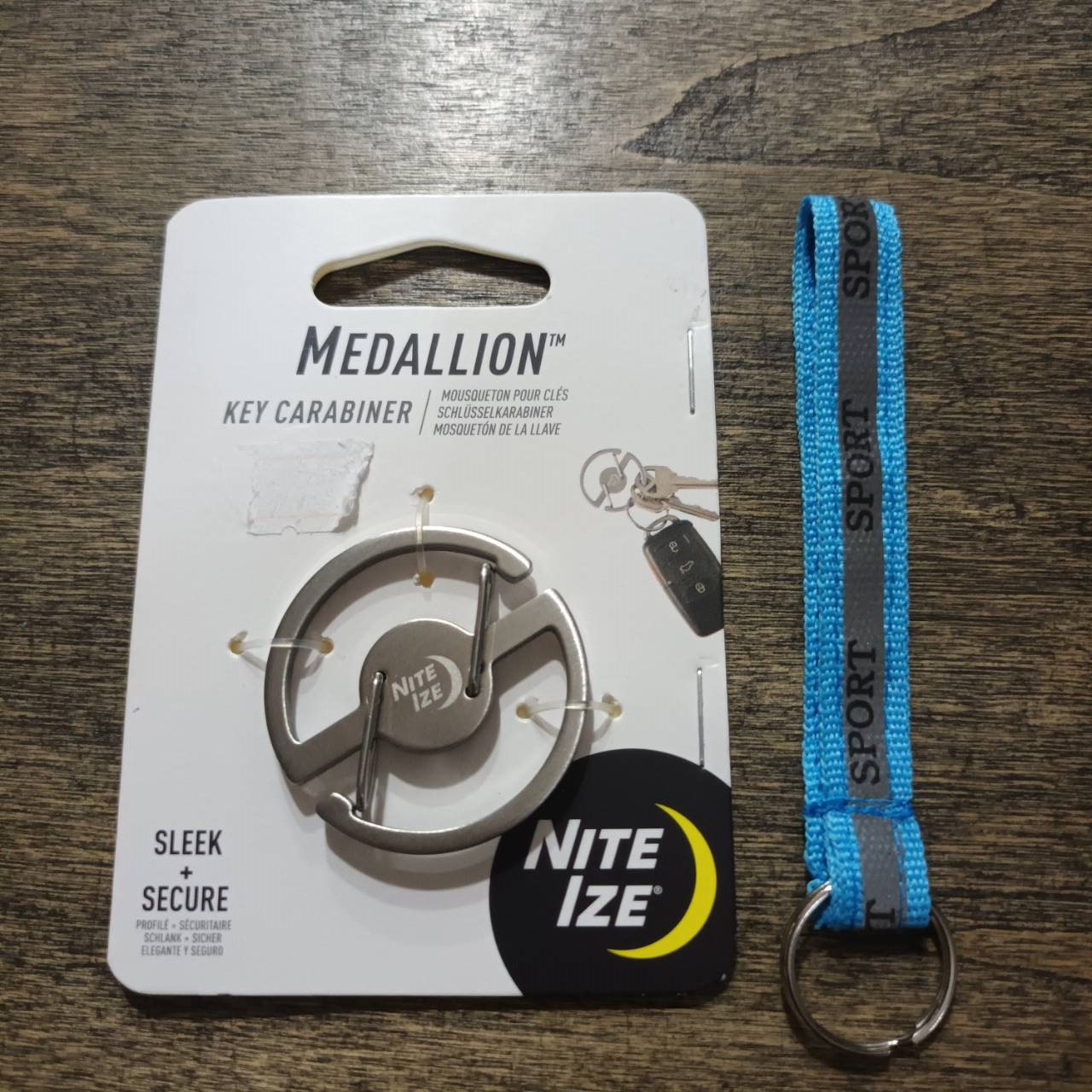 Tec40 NITEIZE MEDALLION KEY CARABINER SLEEK SAFE MKC-11-R3 พวงกุญแจ อเนกประสงค์