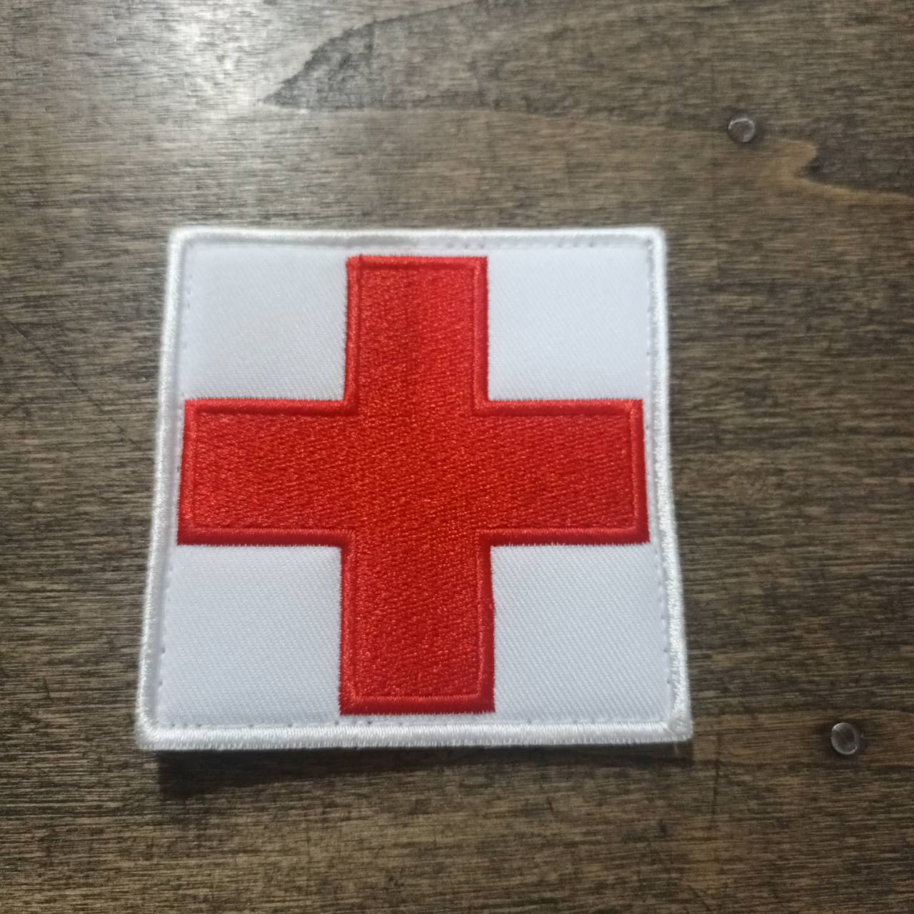 Tec40 VELCRO PATCH RED CROSS SQUARE กาชาด กู้ภัย กู้ชีพ